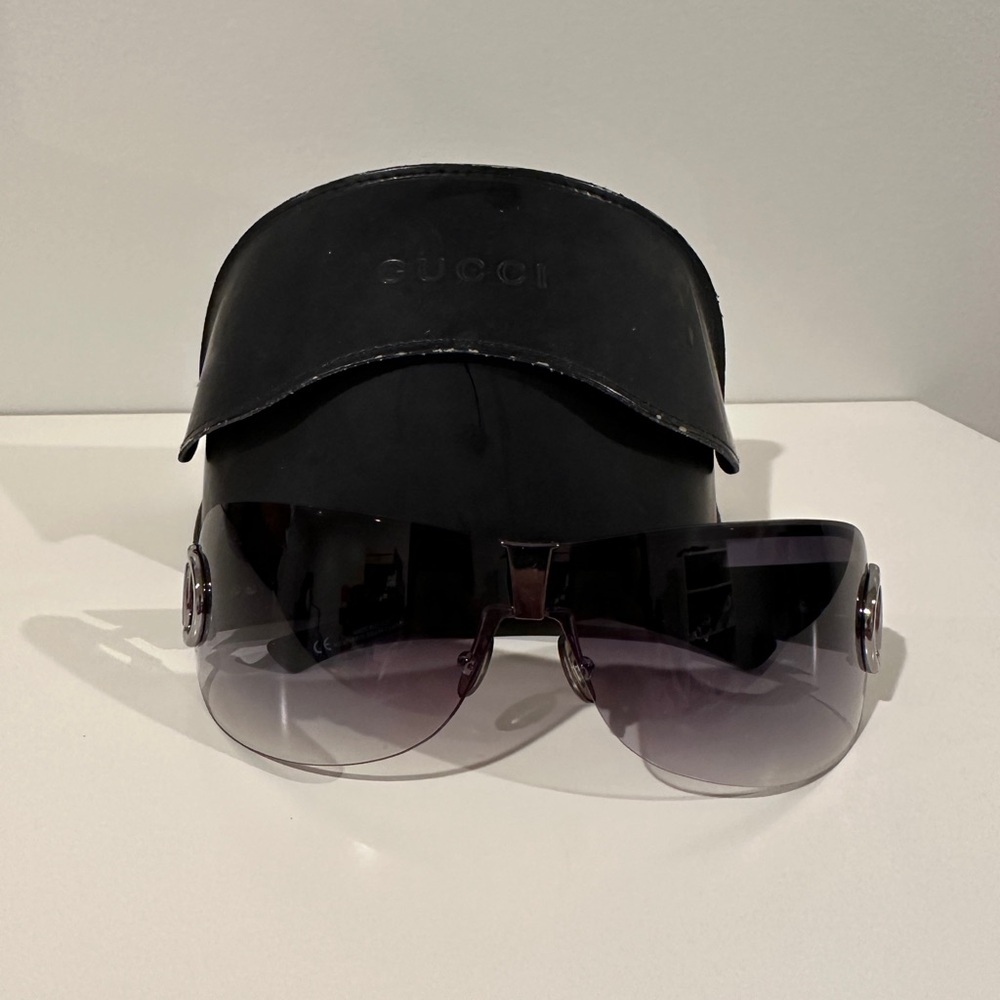 Gucci sunglasses